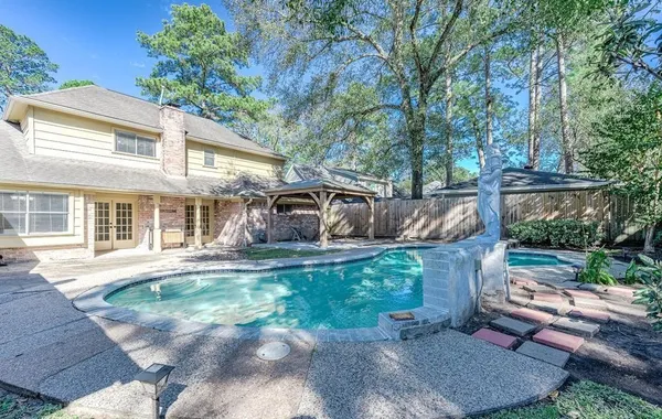$2,700 | 9311 New Forest Road, Spring, TX 77379