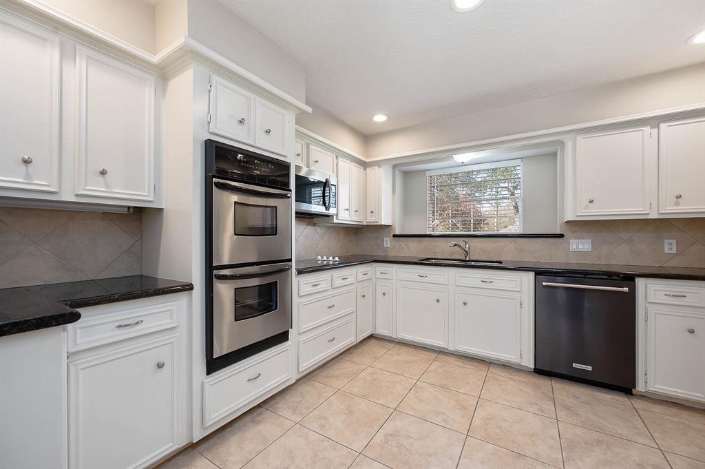 9311 New Forest Road Spring, TX 77379 - Photo 10 of 29