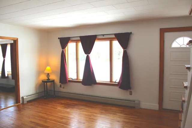 $275,000 | 1447 Augusta Road, Belgrade, ME 04917