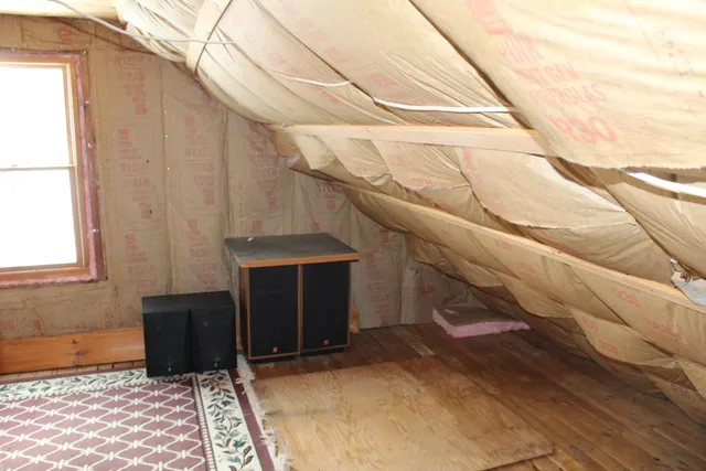 $275,000 | 1447 Augusta Road, Belgrade, ME 04917