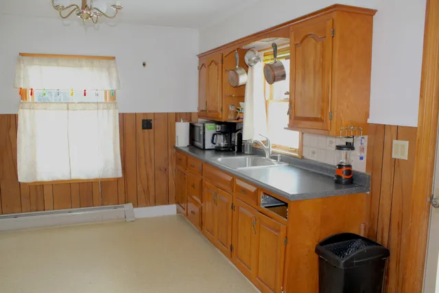 $275,000 | 1447 Augusta Road, Belgrade, ME 04917