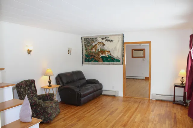 $275,000 | 1447 Augusta Road, Belgrade, ME 04917