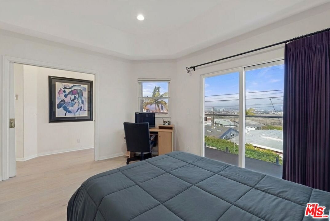 8261 Rees Street Playa del Rey, CA 90293 - Photo 21 of 30