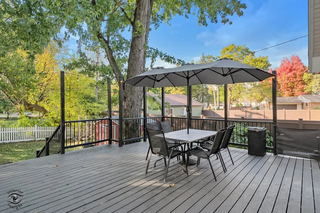 $375,000 | 9402 Sproat Avenue, Oak Lawn, IL 60453