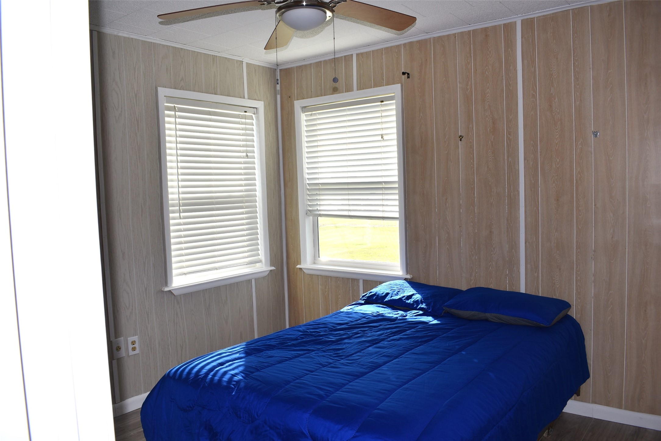 373 Neptune Street Sargent, TX 77414 - Photo 11 of 30 Bed 2