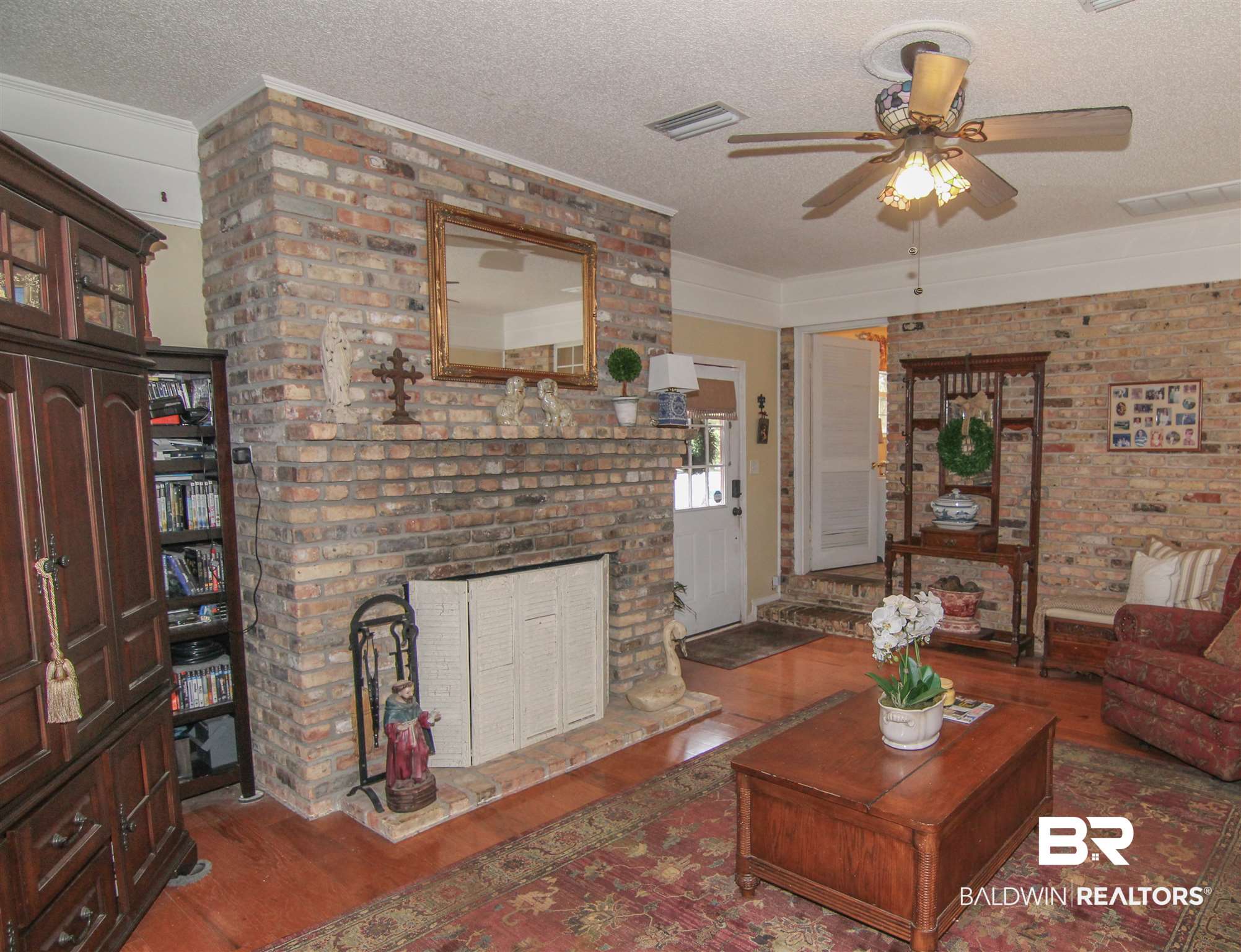315 Gaines Avenue Mobile, AL 36609 - Photo 17 of 30 Fireplace Family Room