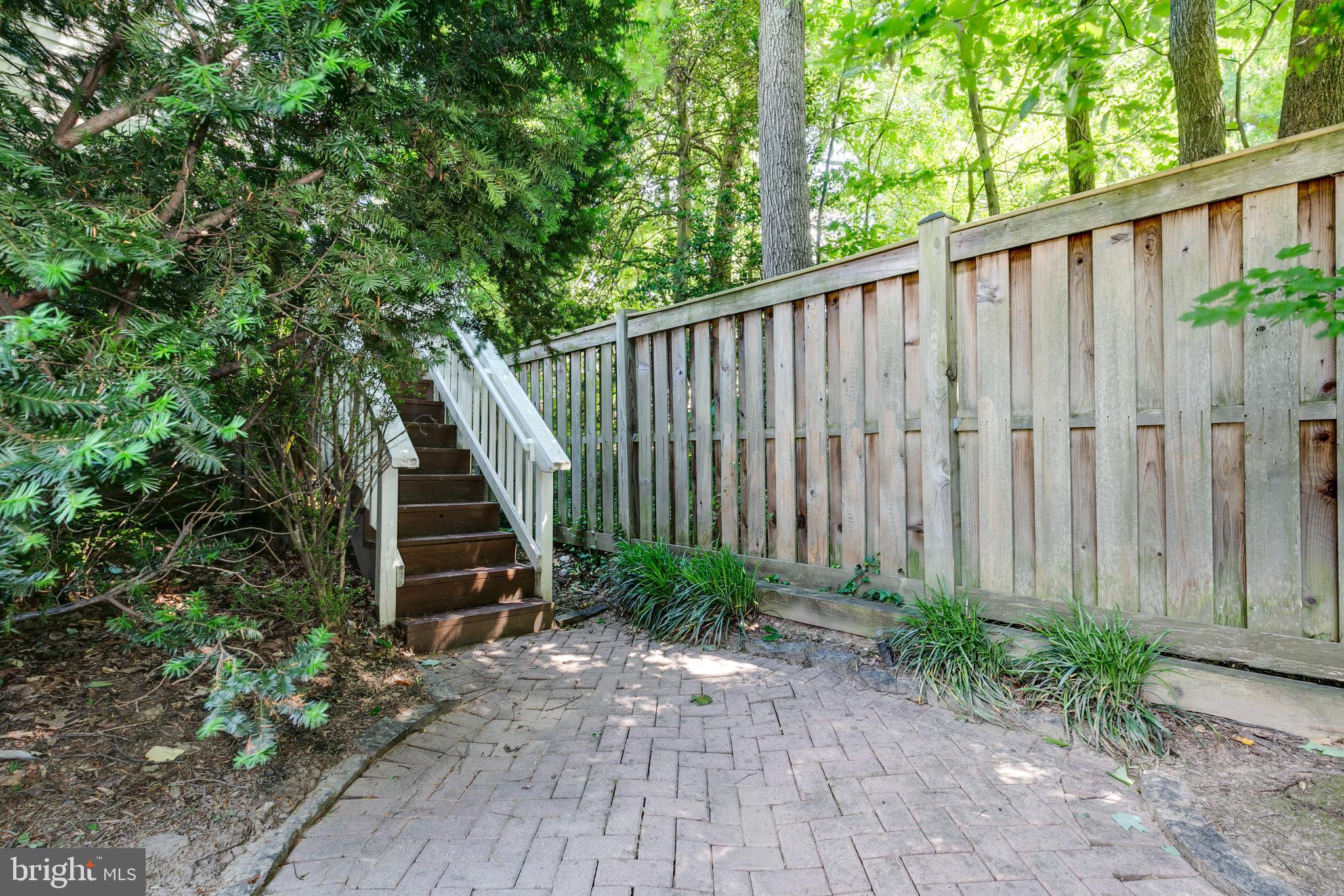 11519 Waterhaven Court Reston, VA 20190 - Photo 20 of 21 Patio