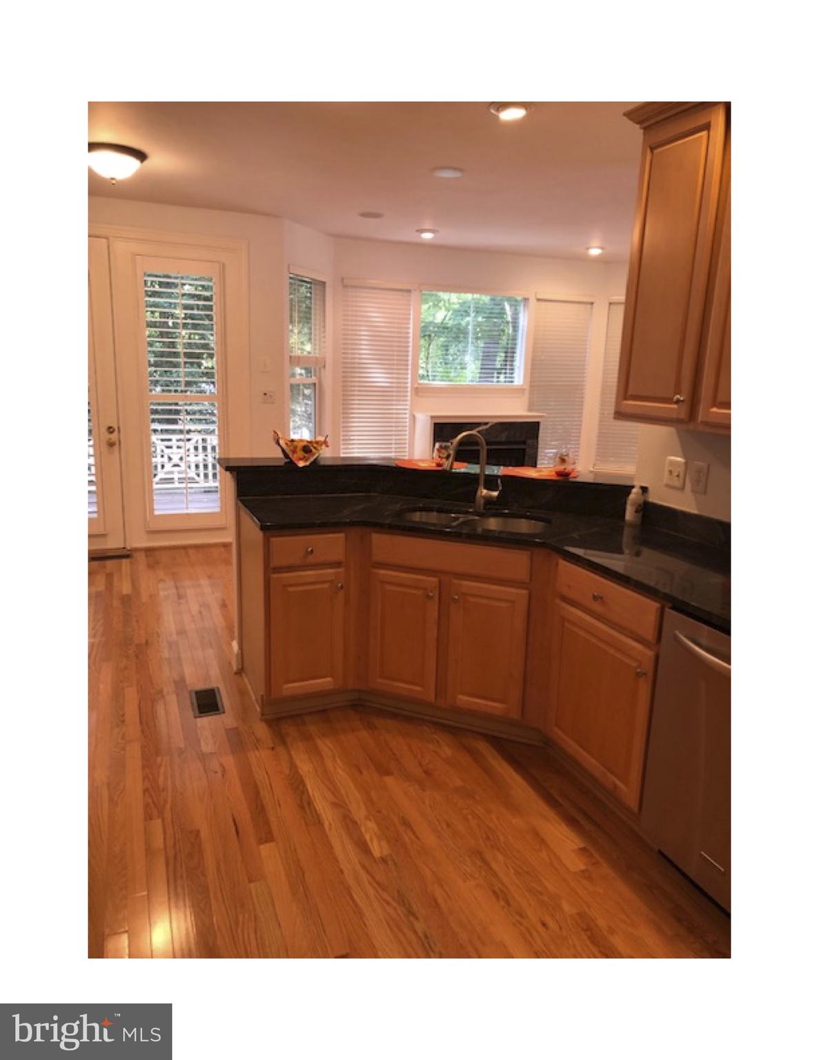 11519 Waterhaven Court Reston, VA 20190 - Photo 7 of 21 Kitchen