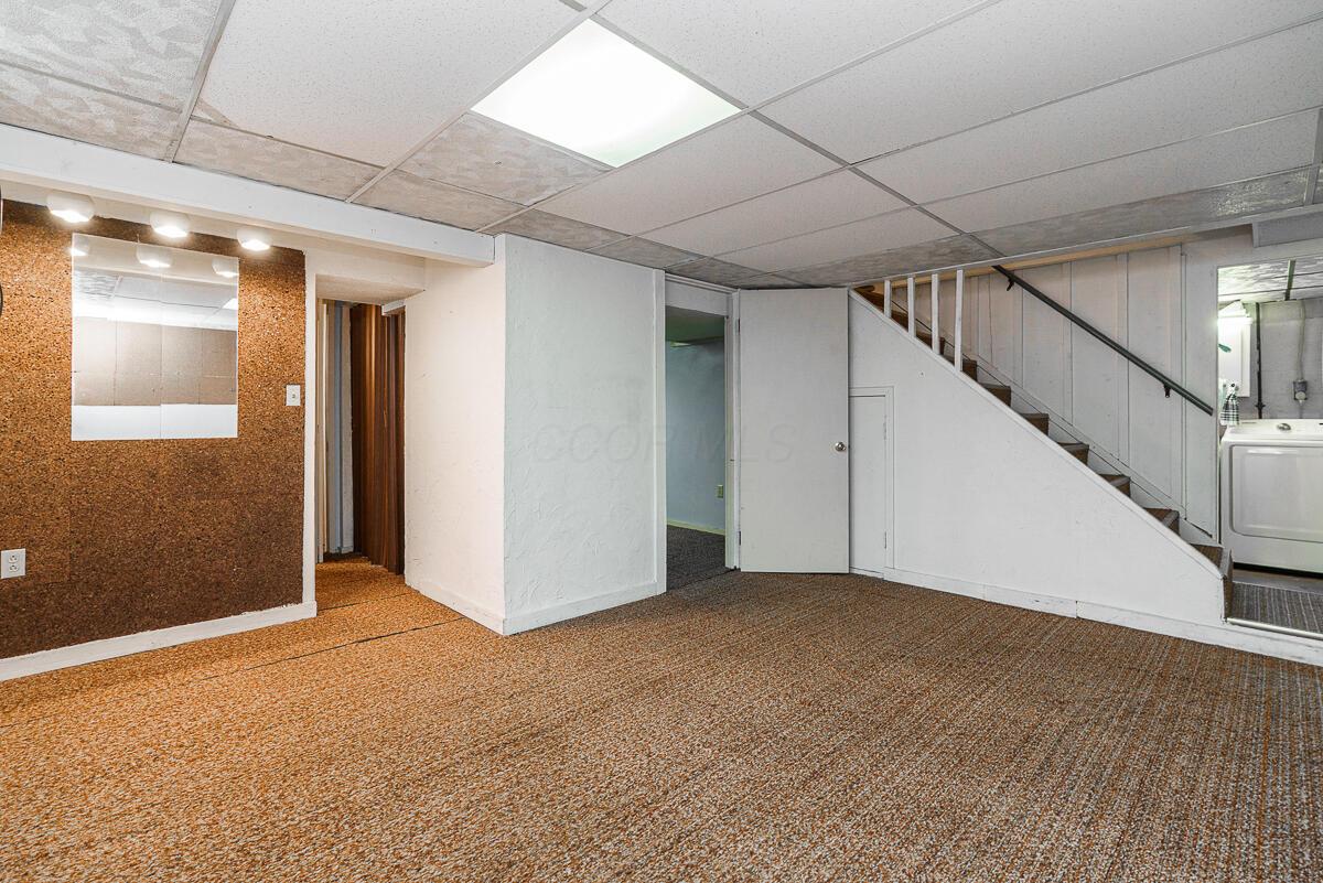 2908 Renfro Road Columbus, OH 43232 - Photo 22 of 32 2908_Renfro_Rd_9_of_35_