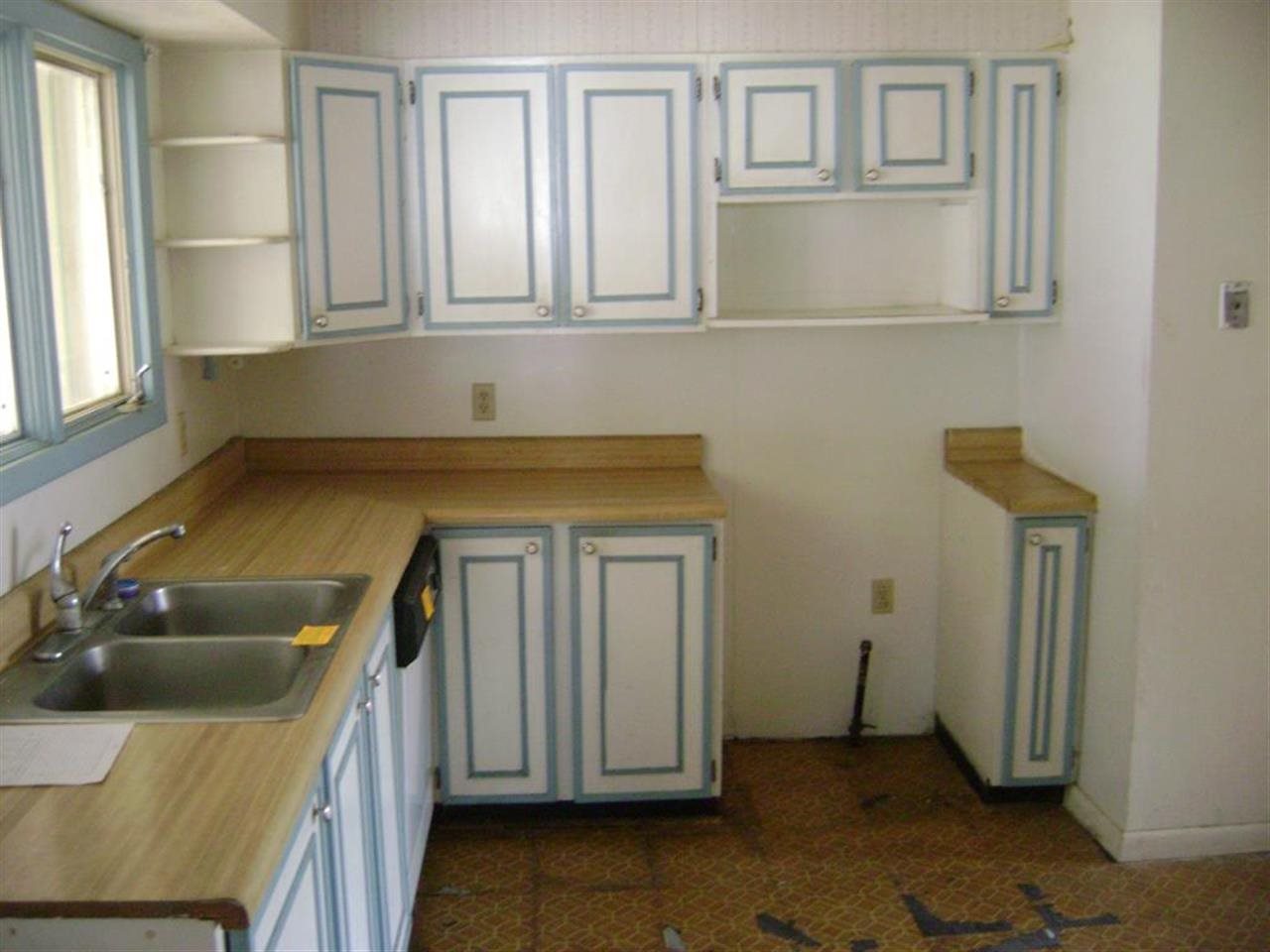 3914 15th Street B Moline, IL 61265 - Photo 8 of 11