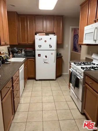 $6,500 | 8318 Altavan Avenue, Los Angeles, CA 90045