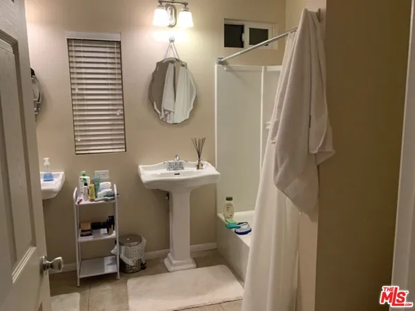 $6,500 | 8318 Altavan Avenue, Los Angeles, CA 90045