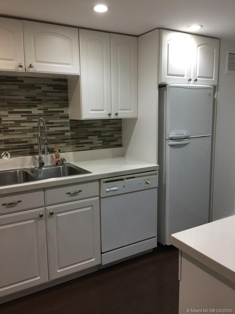 150 Ocean Ln Drive, Unit 6F Key Biscayne, FL 33149 - Photo 12 of 32