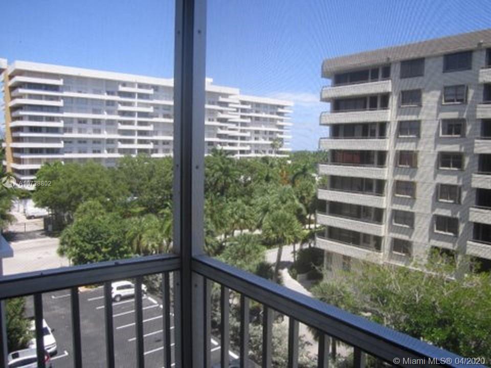 150 Ocean Ln Drive, Unit 6F Key Biscayne, FL 33149 - Photo 3 of 32