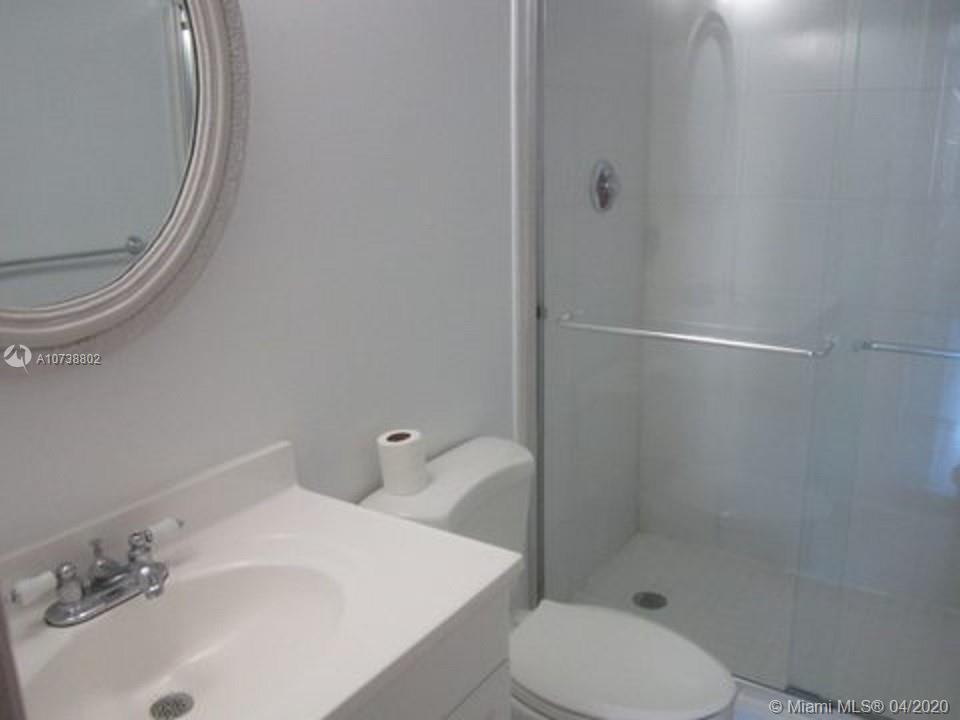 150 Ocean Ln Drive, Unit 6F Key Biscayne, FL 33149 - Photo 30 of 32