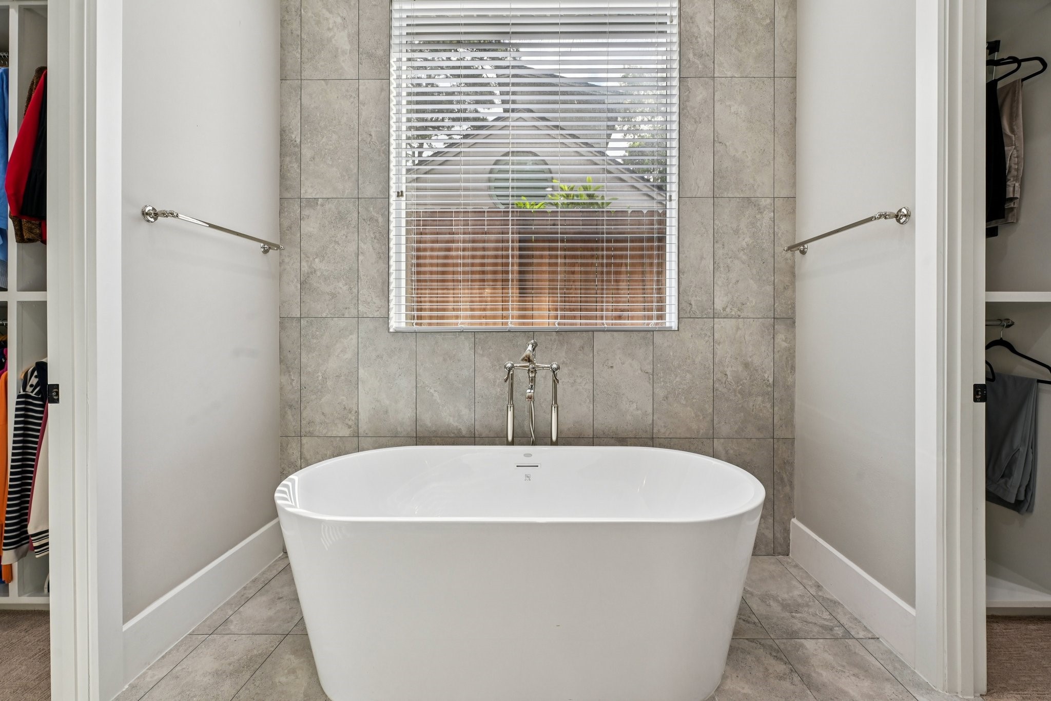13927 Perthshire Road Houston, TX 77079 - Photo 20 of 48