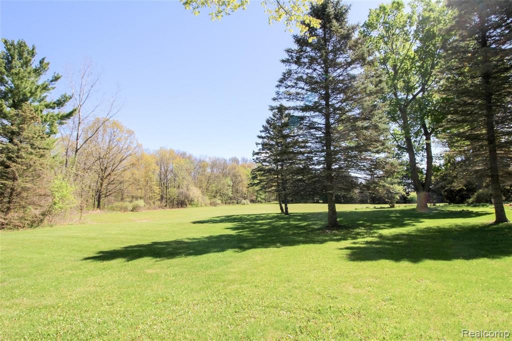 11634 Bohm Road Byron, MI 48418 - Photo 61 of 73