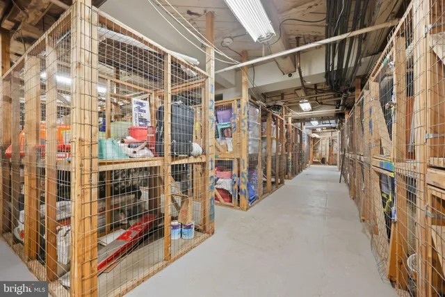 $306,900 | 301 Race Street, Unit C010, Philadelphia, PA 19106