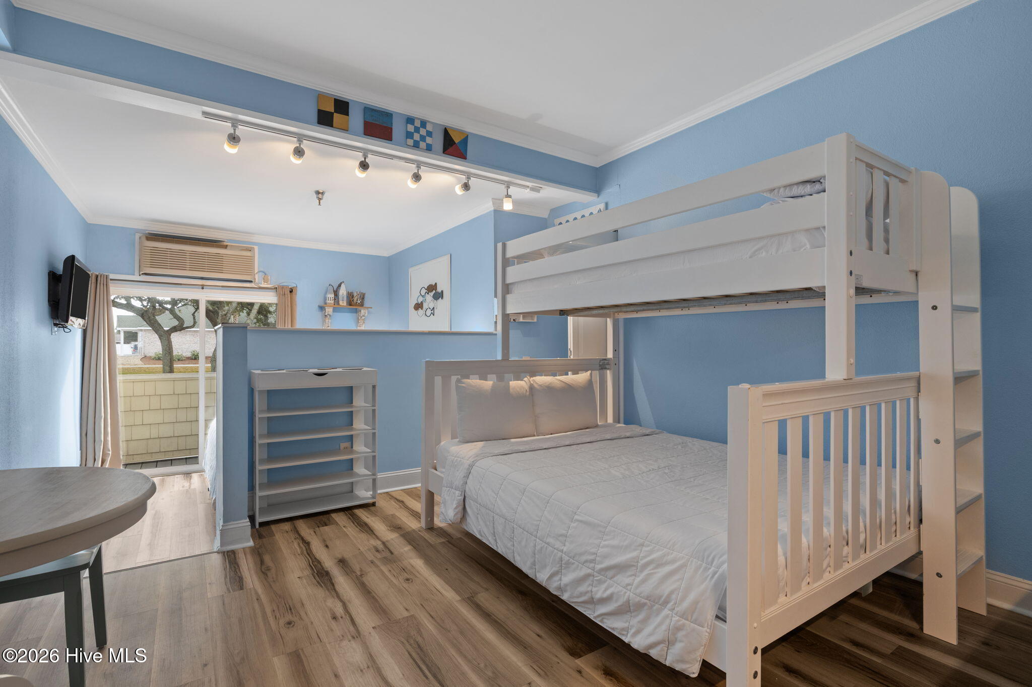 602 West Fort Macon Road, Unit 115 Atlantic Beach, NC 28512 - Photo 4 of 25 Bunk Space