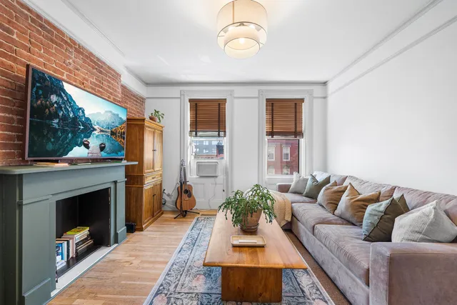 $635,000 | 816 Willow Avenue, Unit 3R, Hoboken, NJ 07030
