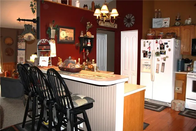 $325,000 | 216 Edna Street, Harrisville, PA 16038