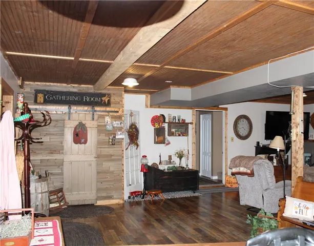 $325,000 | 216 Edna Street, Harrisville, PA 16038