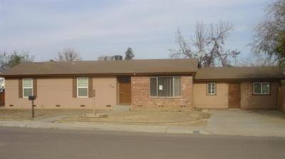 624 East Myrtle Avenue Reedley, CA 93654 - Photo 1 of 1
