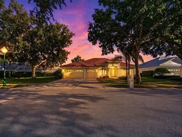 $749,900 | 10207 Estuary Drive, Tampa, FL 33647