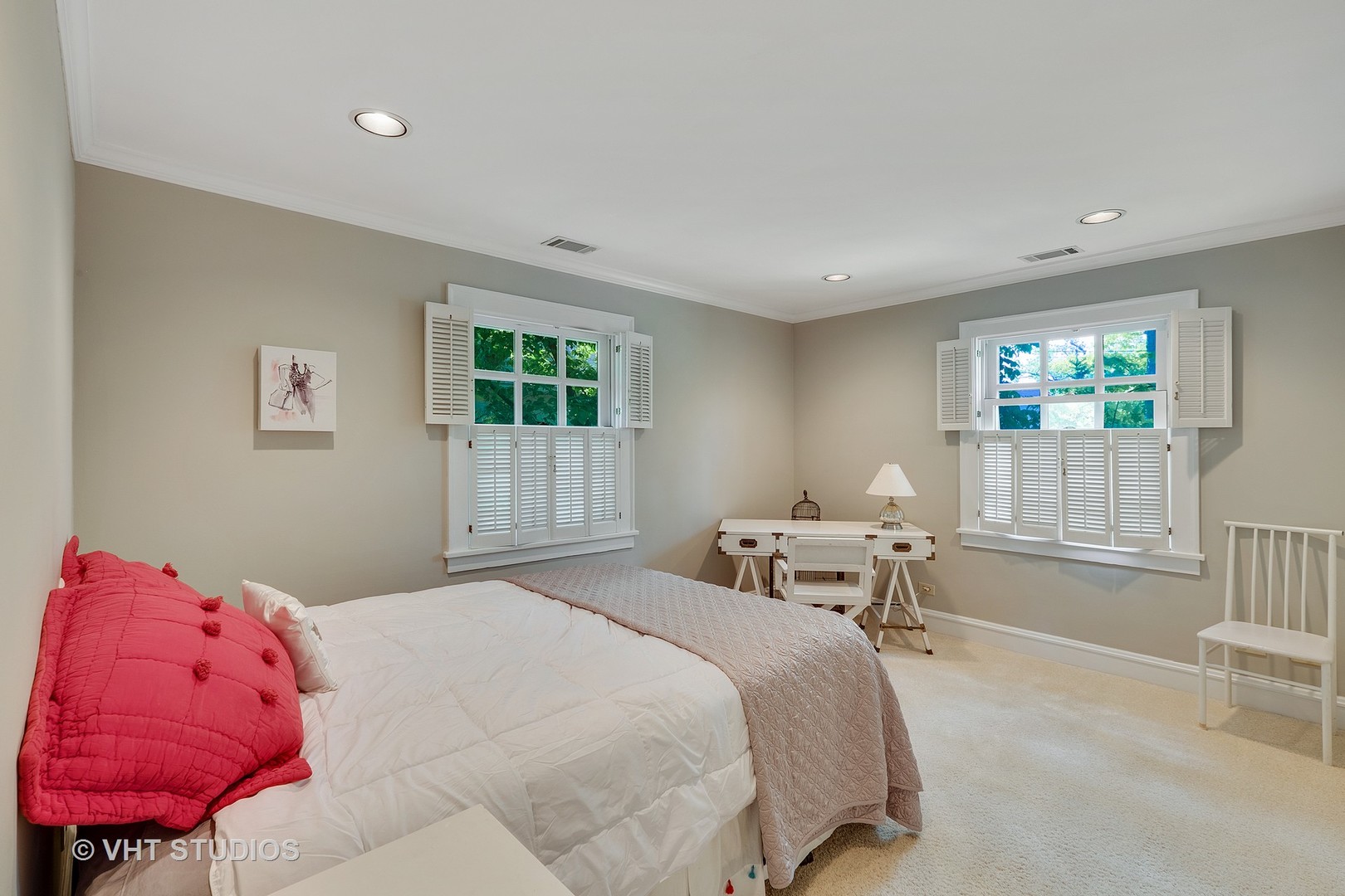 1049 Chatfield Road Winnetka, IL 60093 - Photo 21 of 32 Gallery Image 21