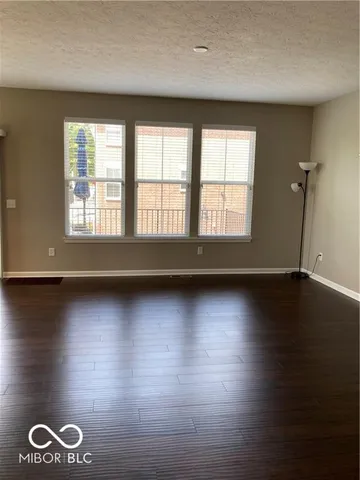 $2,400 | 9408 Park Meridian Drive, Indianapolis, IN 46260