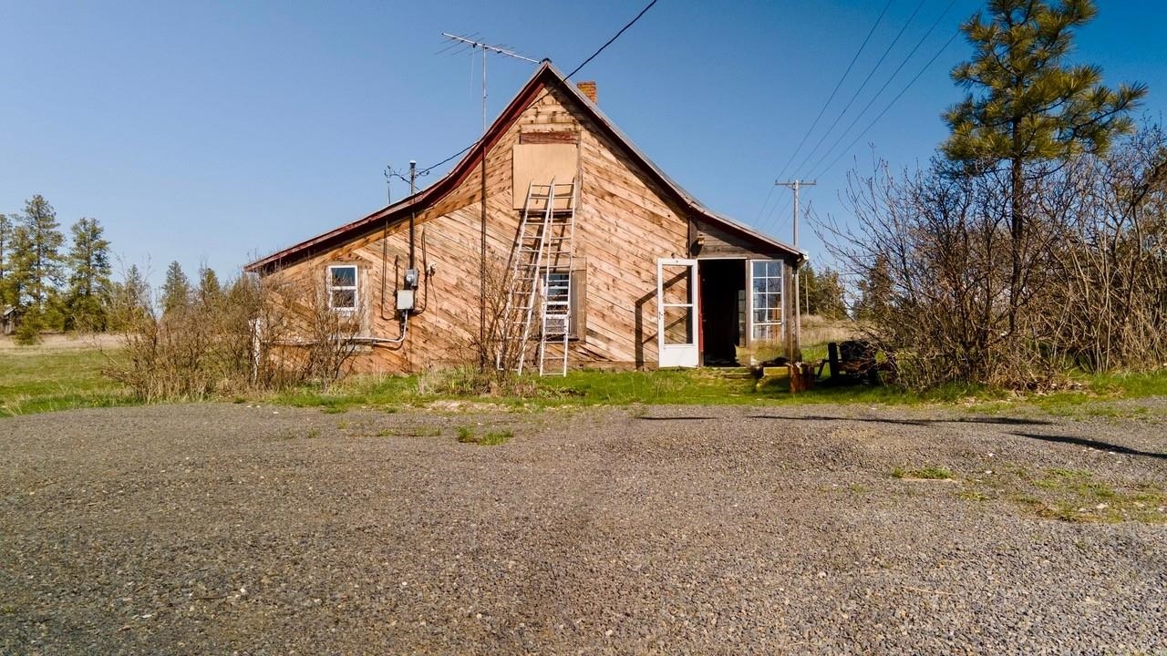 13818 South Keeney Road Spokane, WA 99224 - Photo 18 of 35