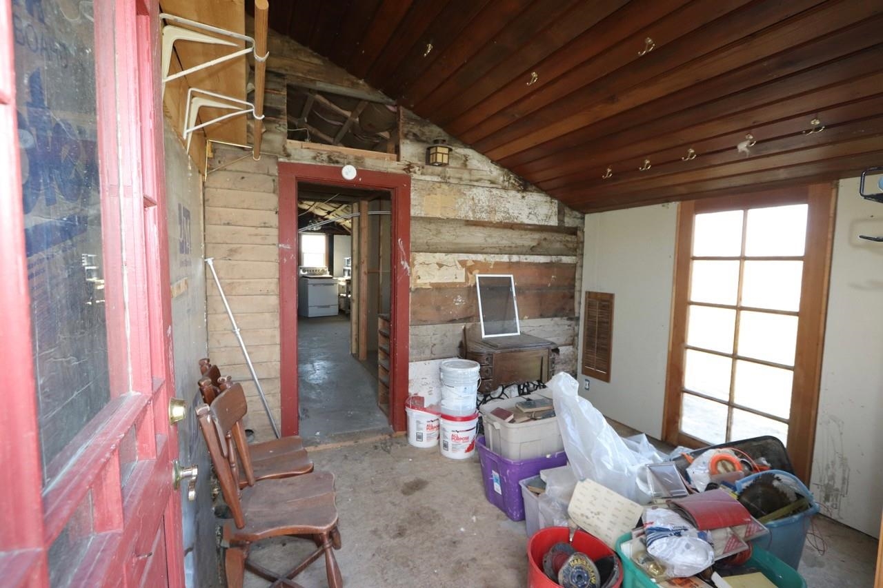 13818 South Keeney Road Spokane, WA 99224 - Photo 3 of 35