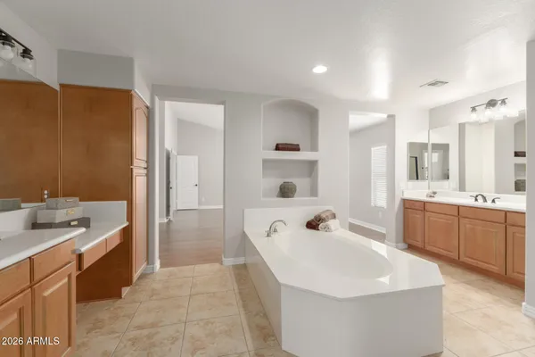 $825,000 | 4475 South John Way, Chandler, AZ 85249