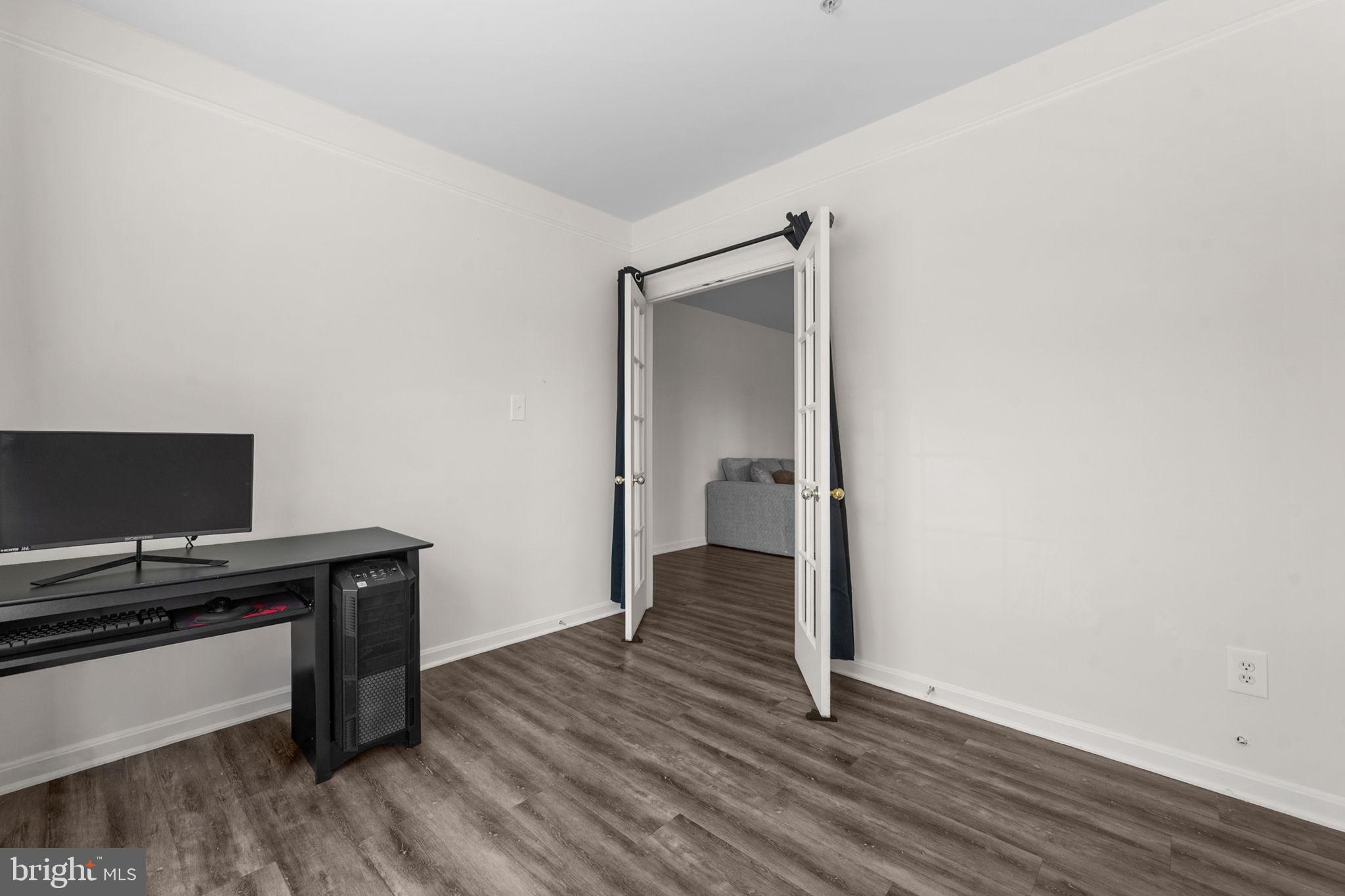 25300 Lake Mist Square, Unit 101 Chantilly, VA 20152 - Photo 38 of 63