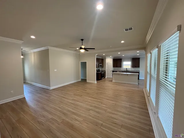 $2,300 | 23220 Kudu Trl Drive, Denham Springs, LA 70726