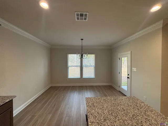 $2,300 | 23220 Kudu Trl Drive, Denham Springs, LA 70726