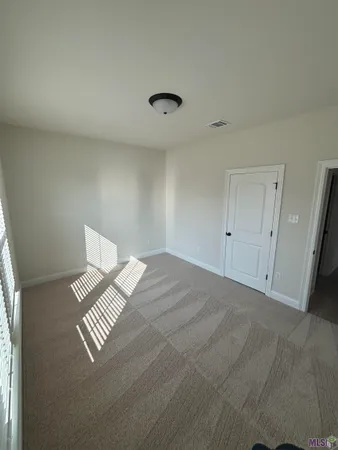 $2,300 | 23220 Kudu Trl Drive, Denham Springs, LA 70726