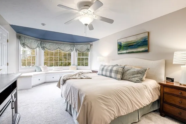 $1,175,000 | 29 Lawrence Drive, Franklin, MA 02038