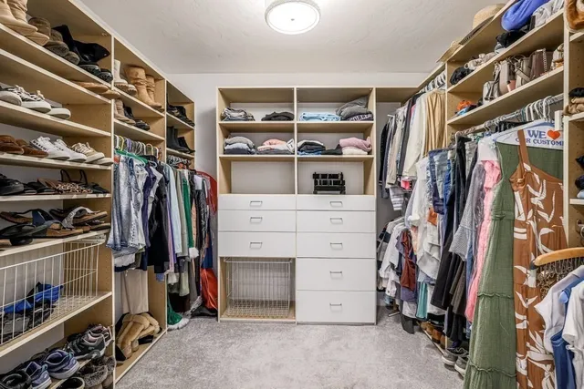 $1,175,000 | 29 Lawrence Drive, Franklin, MA 02038