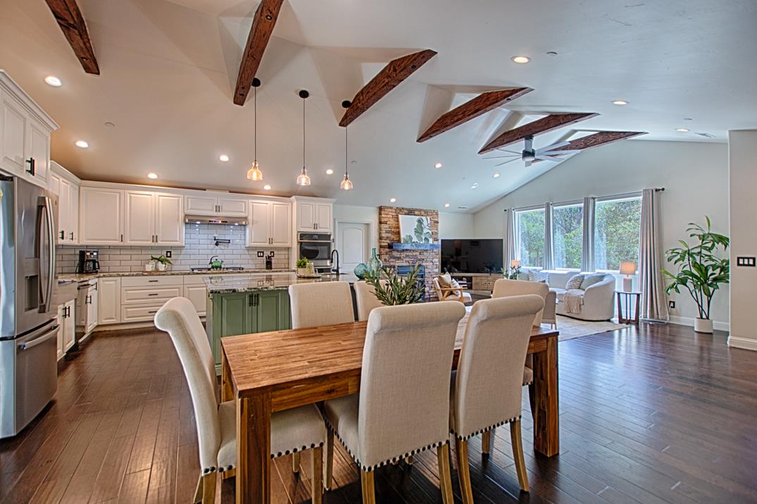425 Echo Valley Road Salinas, CA 93907 - Photo 7 of 60