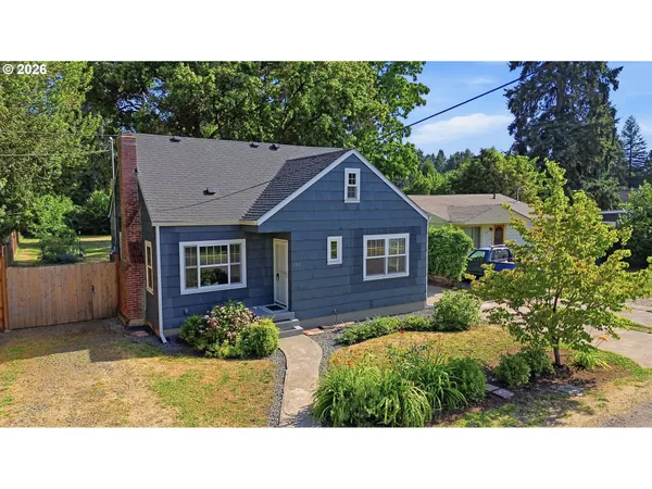 $420,000 | 150 Elkay Drive, Eugene, OR 97404
