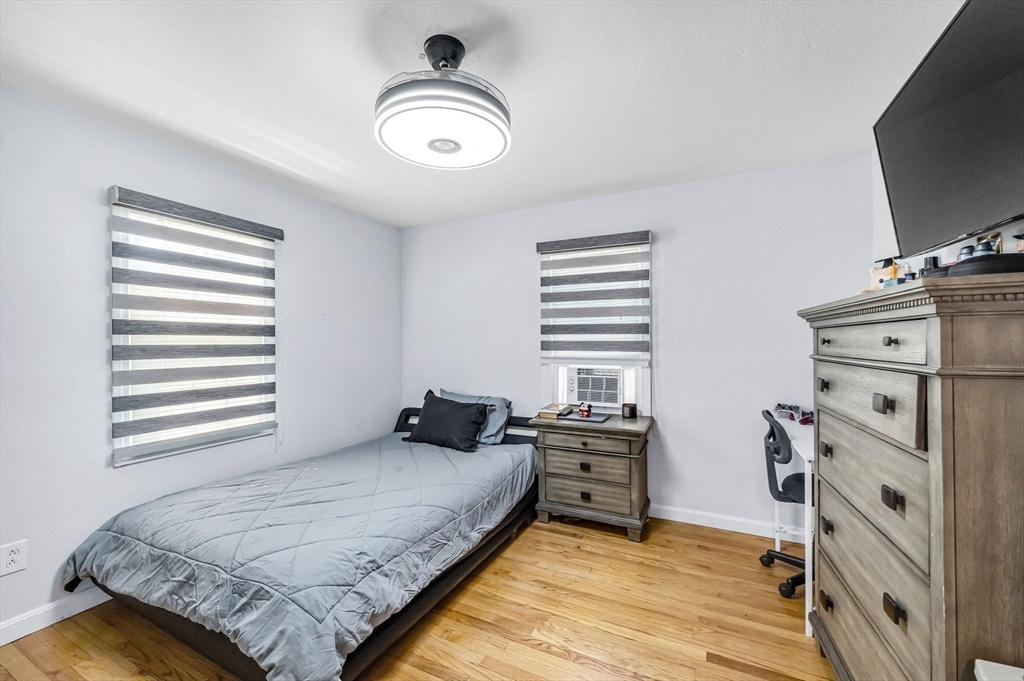 214 Spear Road Springfield, MA 01119 - Photo 21 of 40