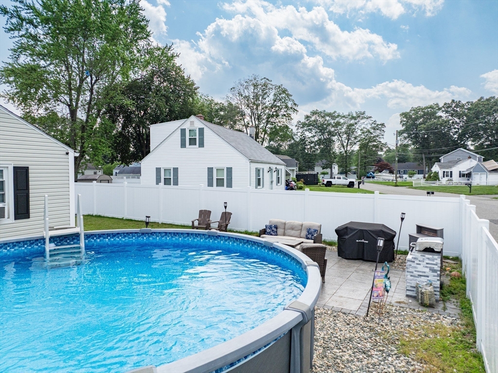 214 Spear Road Springfield, MA 01119 - Photo 35 of 40