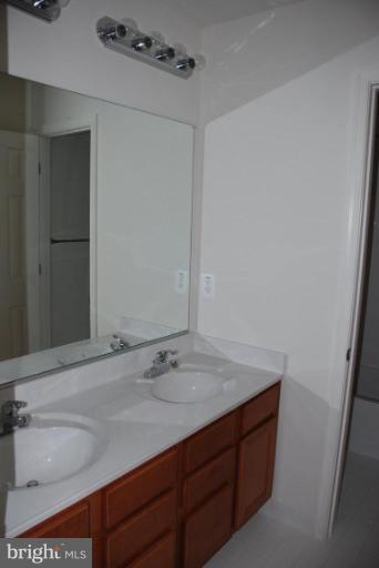 24673 Tribbett Circle Ridgely, MD 21660 - Photo 14 of 26 Bath #2