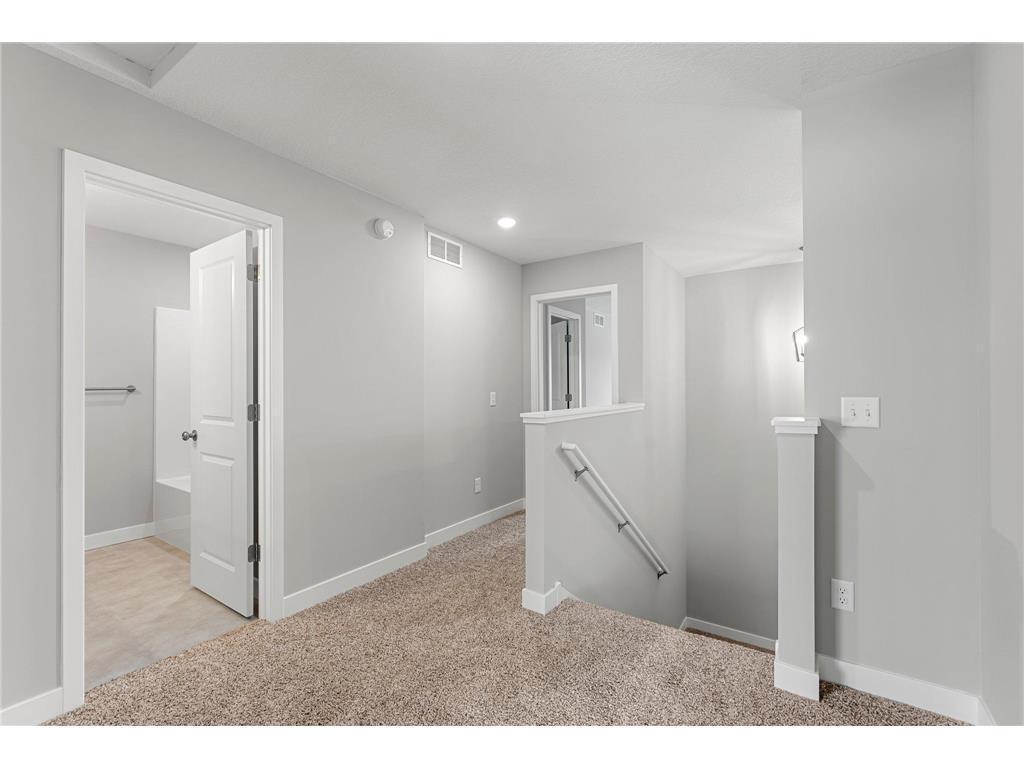 1596 76th Street West Inver Grove Heights, MN 55077 - Photo 16 of 37