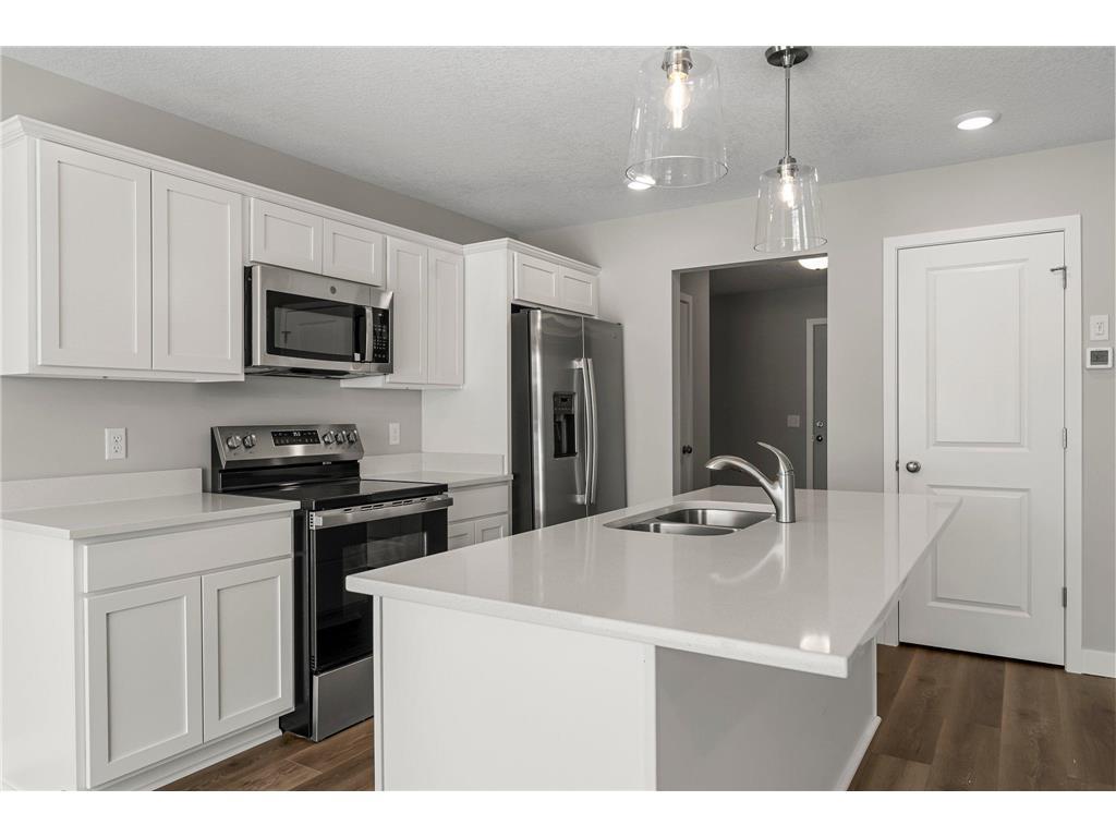 1596 76th Street West Inver Grove Heights, MN 55077 - Photo 26 of 37