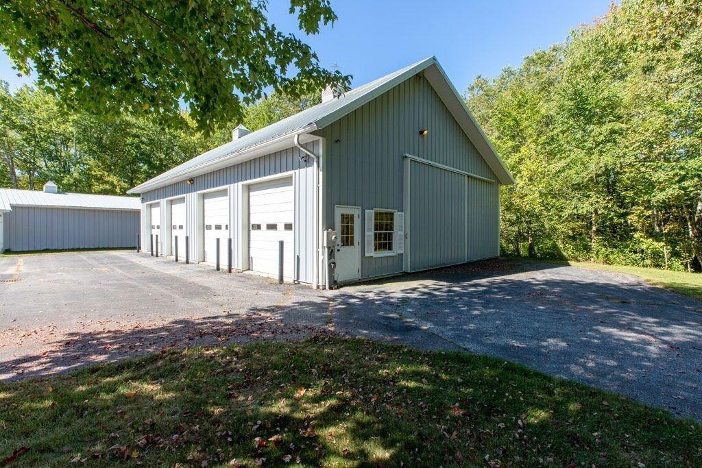 132 Greely Road Cumberland, ME 04021 - Photo 28 of 33 42' X 60', 2,520 square foot heated...