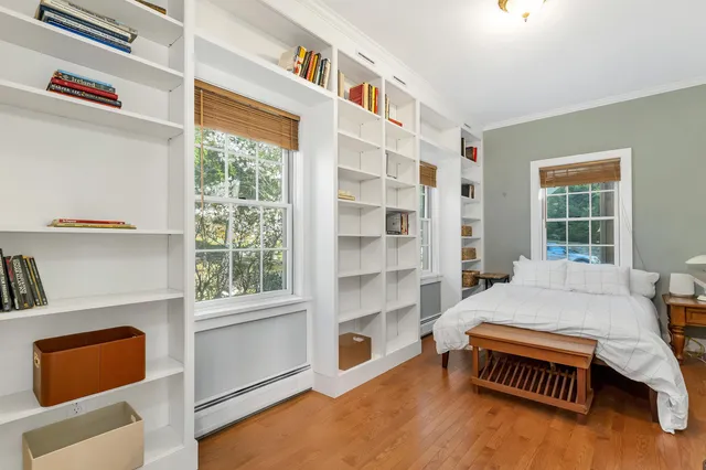 $1,499,000 | 423 Taft Family Road, Hartford, VT 05059