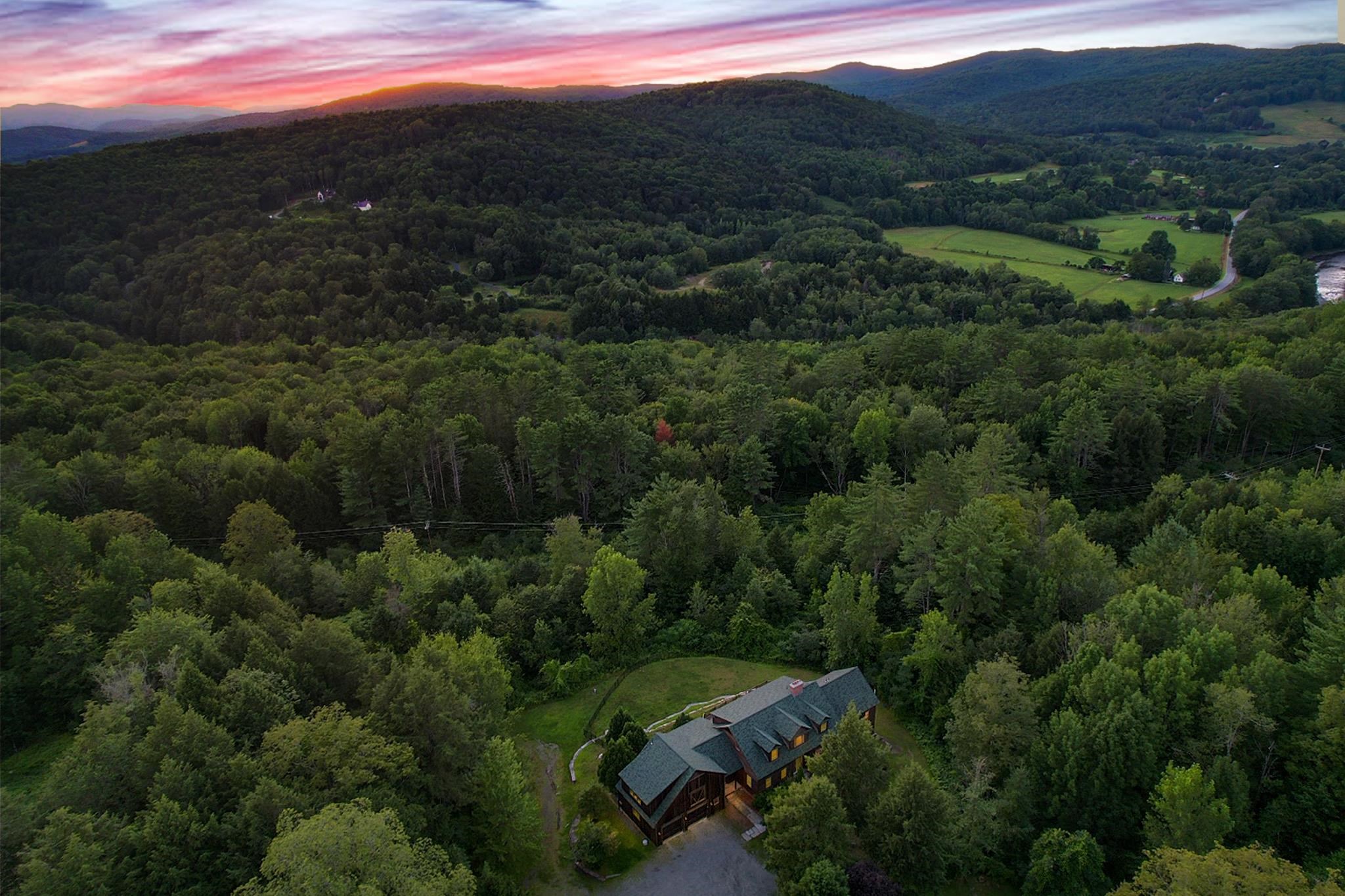 423 Taft Family Road Hartford, VT 05059 - Photo 50 of 58