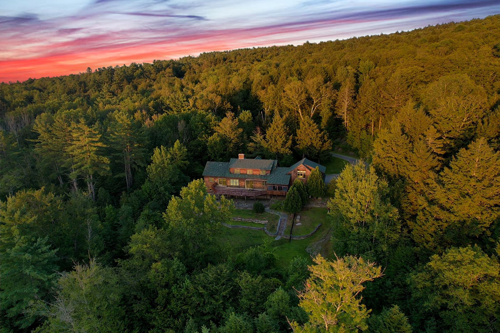 423 Taft Family Road Hartford, VT 05059 - Photo 54 of 58